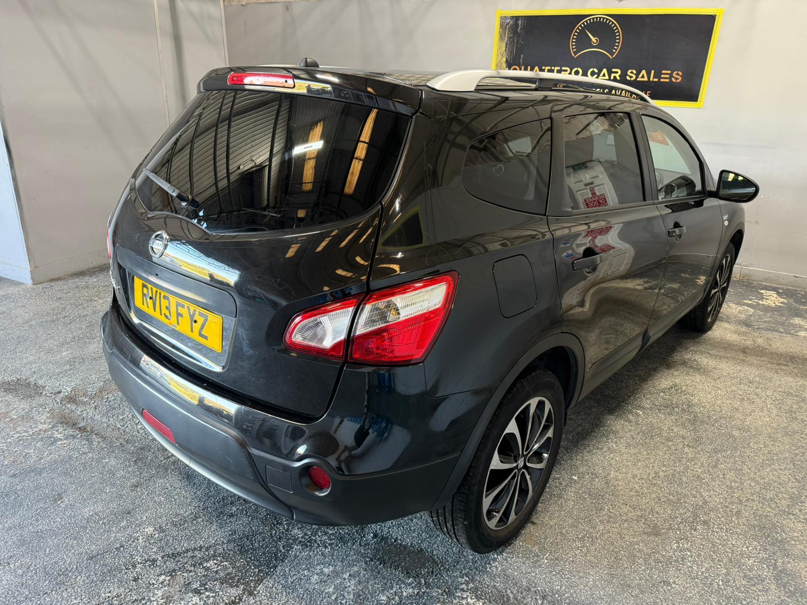 Nissan Qashqai+2 2.0 n-tec+ SUV 5dr Petrol CVT 4WD Euro 5 (140 ps)