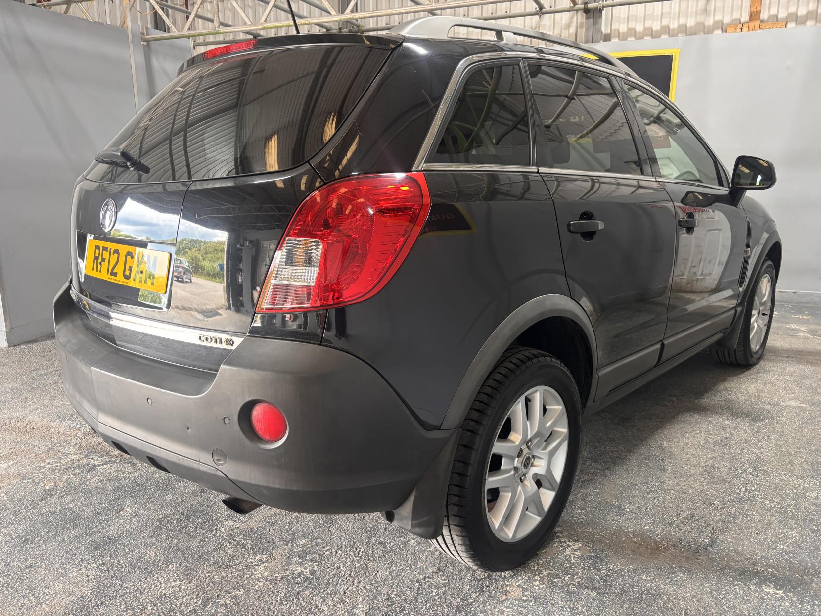 Vauxhall Antara 2.2 CDTi Exclusiv SUV 5dr Diesel Auto 4WD Euro 5 (163 ps)