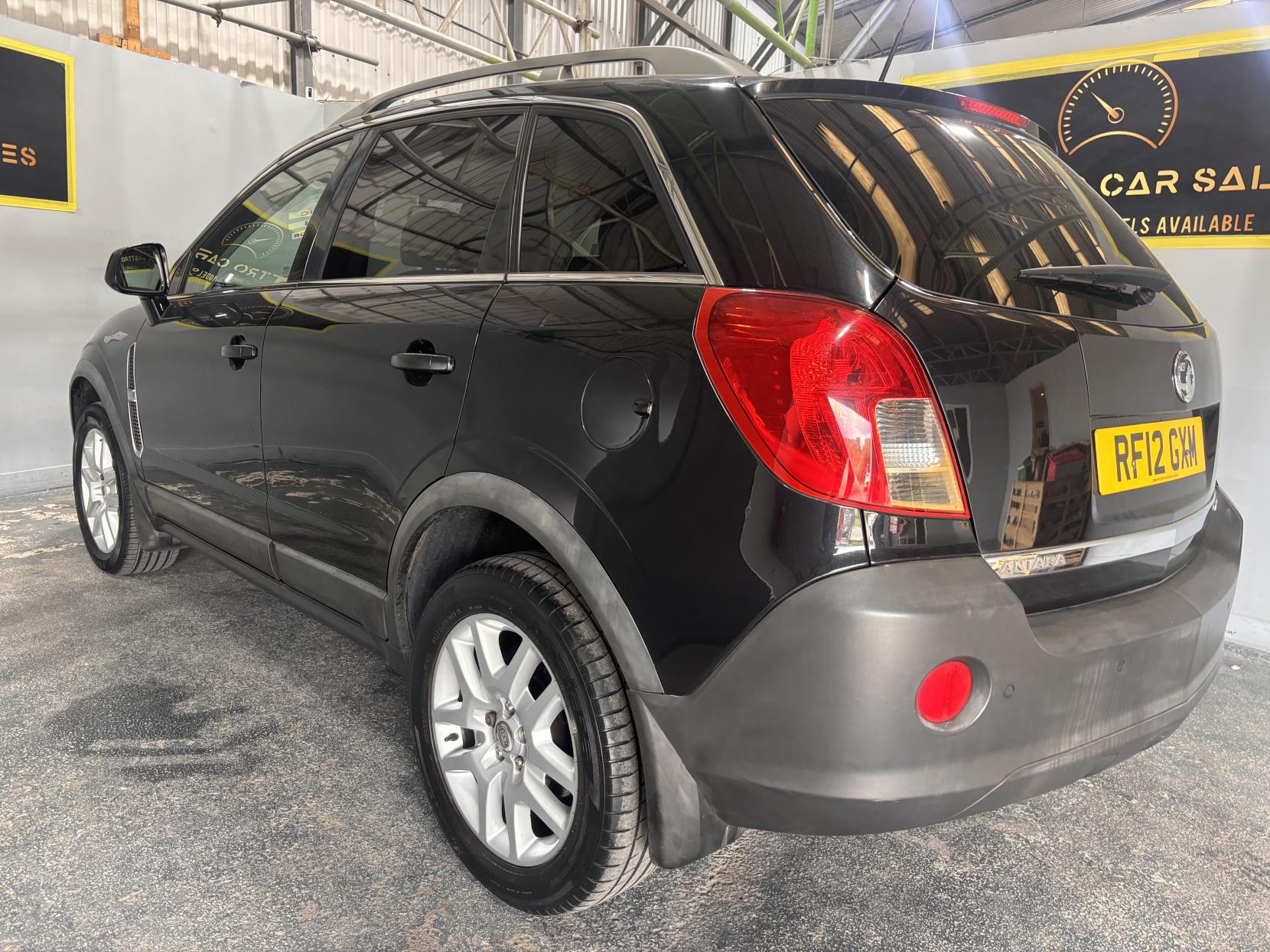 Vauxhall Antara 2.2 CDTi Exclusiv SUV 5dr Diesel Auto 4WD Euro 5 (163 ps)